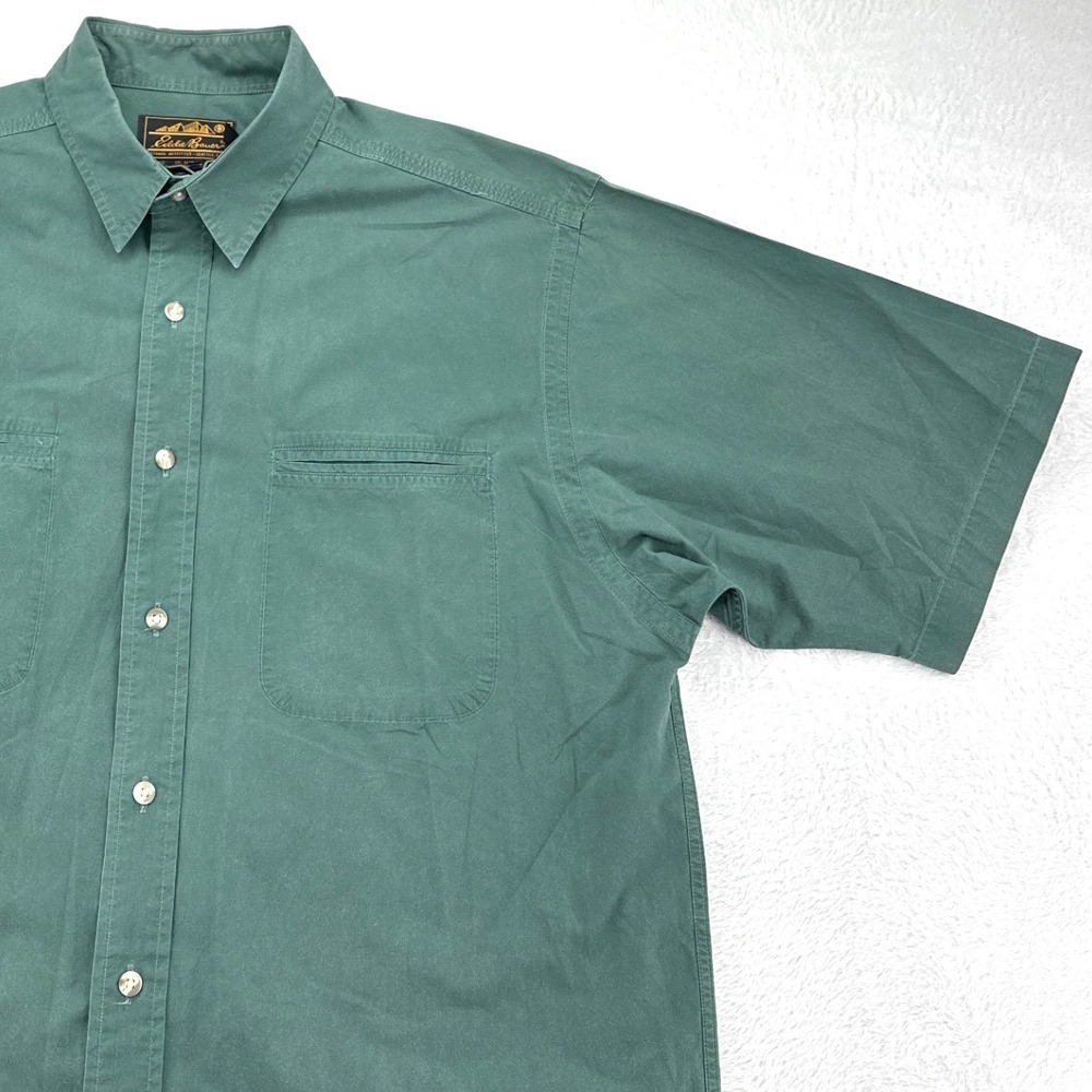 Vintage Eddie Bauer Mens Button Down Shirt Large Green Short Sleeve Safari Y2K